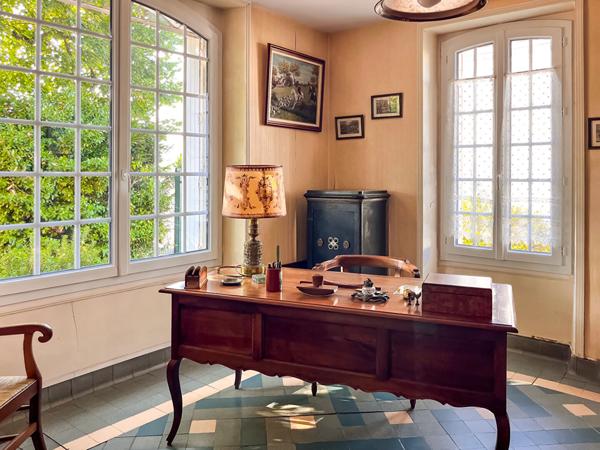 Maison Sainte Soulle 6 pièce(s) 220 m2 sur 630 M2 de parcelle, Sainte soulle 17220