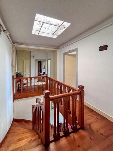 Maison Sainte Soulle 6 pièce(s) 220 m2 sur 630 M2 de parcelle, Sainte soulle 17220