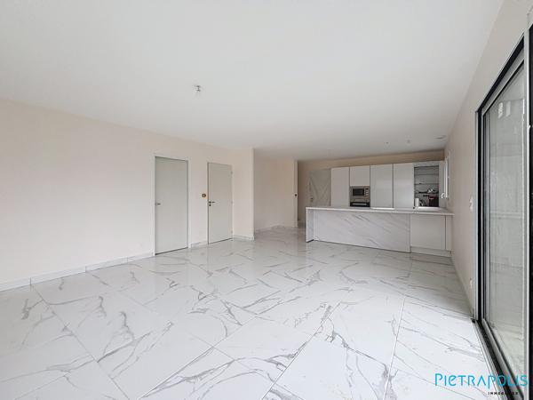 Villa neuve 4 chambres et terrain