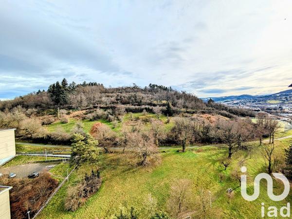 Appartement 4 pièces de 89 m² à Firminy (42700)