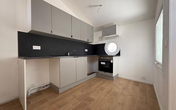 Appartement à louer    3 pièces •  Nice