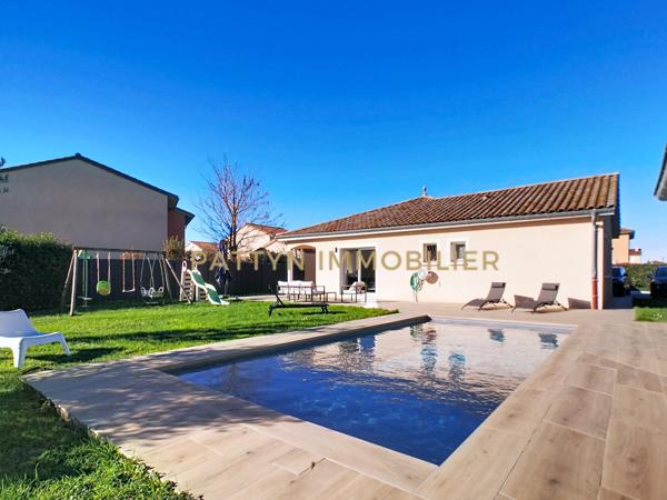 Civrieux (01390) Maison 4 chambres récente de plain-pied avec piscine et garage à Civrieux (01390)