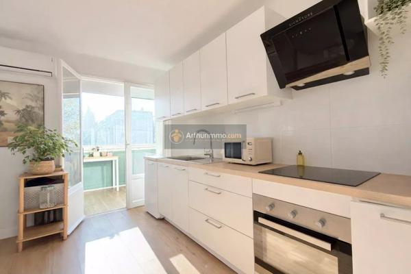 Vente Appartement 2 pièces 50 m2 à Fréjus