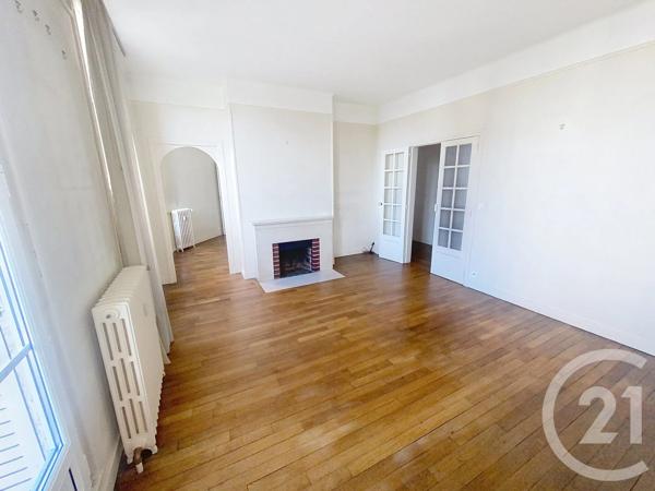 Appartement Duplex à vendre  4 pièces - 75,81 m 2   SENLIS  - 60