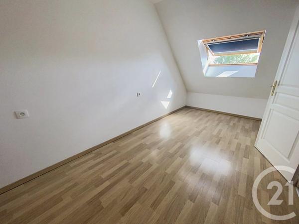 Appartement Duplex à vendre  4 pièces - 75,81 m 2   SENLIS  - 60