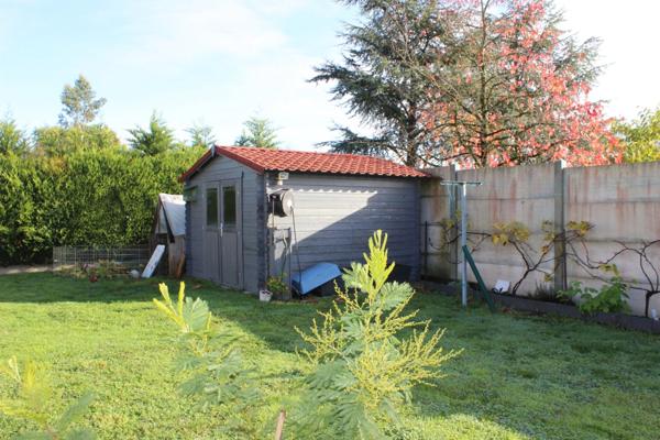 Maison de plain-pied de 95m² non mitoyen à vendre 4 pièces VEZINS (49)
