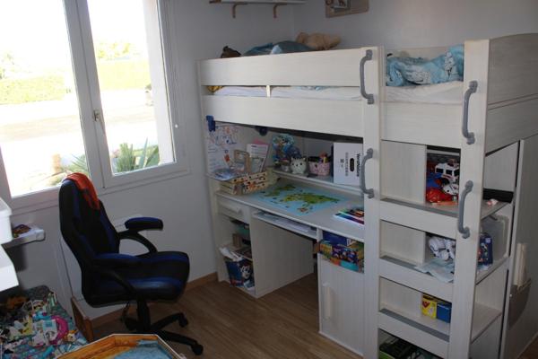 Maison de plain-pied de 95m² non mitoyen à vendre 4 pièces VEZINS (49)