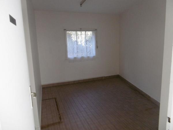 CHALLANS - LOCAL COMMERCIAL