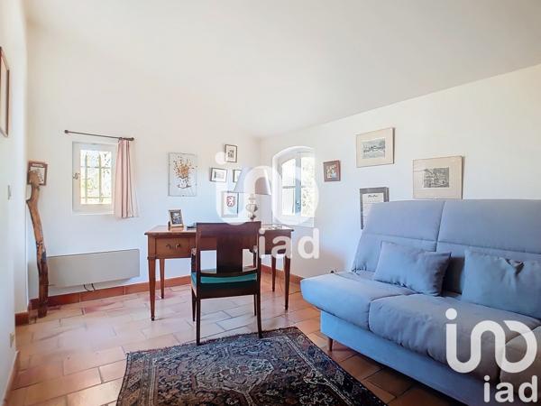 Maison 11 pièces de 188 m² à Trets (13530)