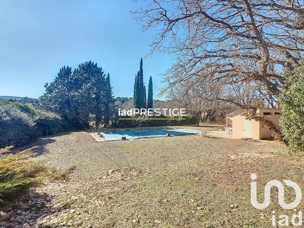 Maison 11 pièces de 188 m² à Trets (13530)