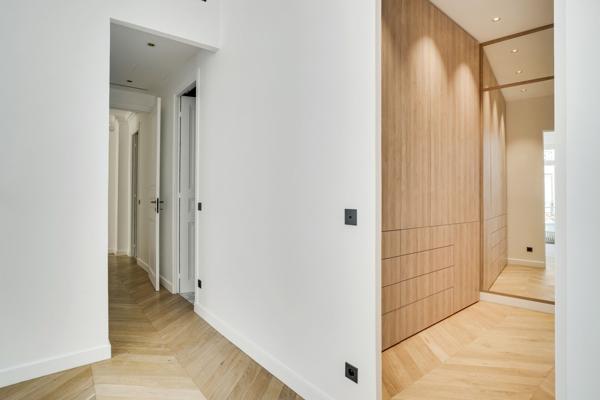 Vente Appartement de luxe Paris 7 8 Pièces 328 m²