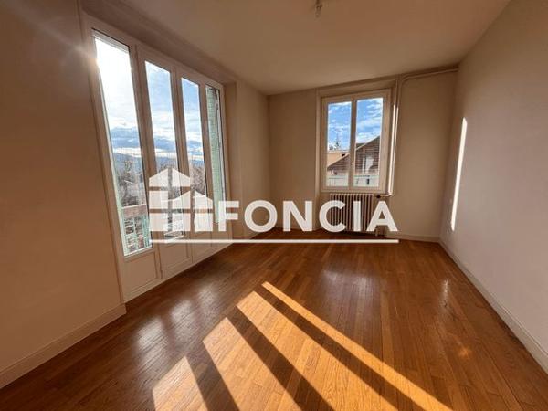 Location Appartement 4 pièces 99.81 m² - 54 AVENUE JEAN JAURES Gap 05000