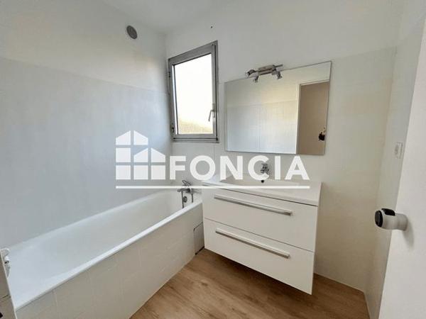 Location Appartement 3 pièces 56.41 m² - 21 BIS AVENUE DES AUTRICHIENS Antibes 06600