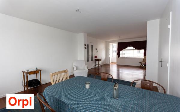 Appartement à vendre    4 pièces • 80 m2 Le Raincy