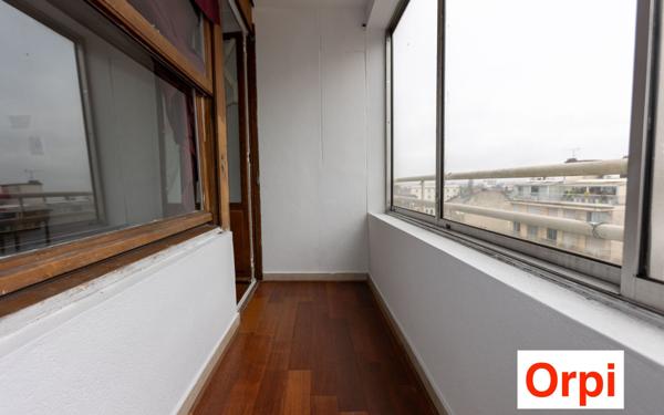 Appartement à vendre    4 pièces • 80 m2 Le Raincy