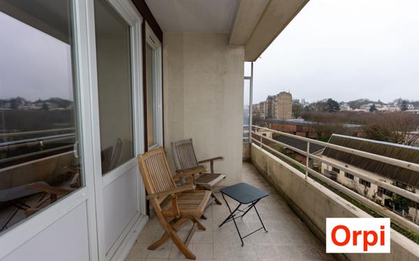 Appartement à vendre    4 pièces • 80 m2 Le Raincy