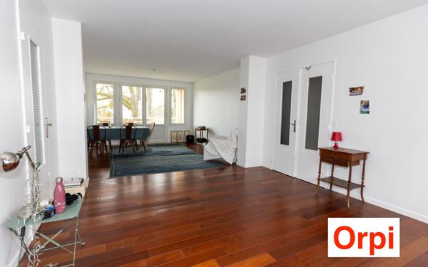 Appartement à vendre    4 pièces • 80 m2 Le Raincy