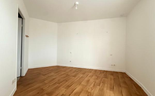 Appartement à louer    2 pièces •  Armentières