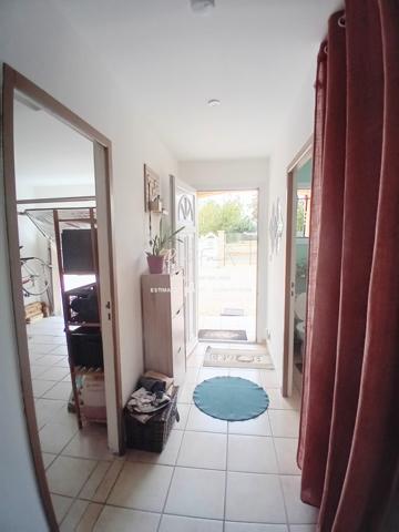 Vue sur la campagne, (zone non constructible), dans un hameau