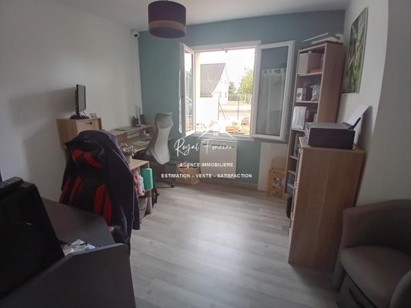 Vue sur la campagne, (zone non constructible), dans un hameau