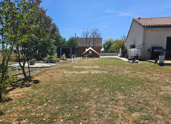 Vue sur la campagne, (zone non constructible), dans un hameau