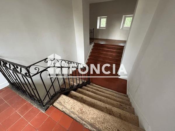 Location Maison 8 pièces 290.4 m² - Sieurac 81120