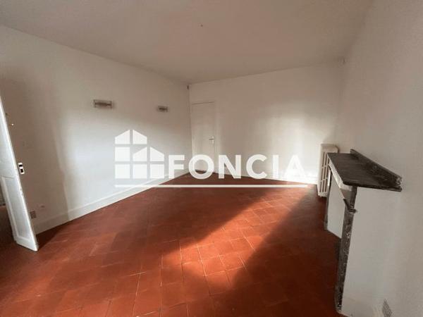 Location Maison 8 pièces 290.4 m² - Sieurac 81120