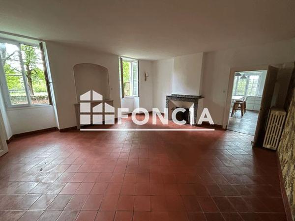 Location Maison 8 pièces 290.4 m² - Sieurac 81120