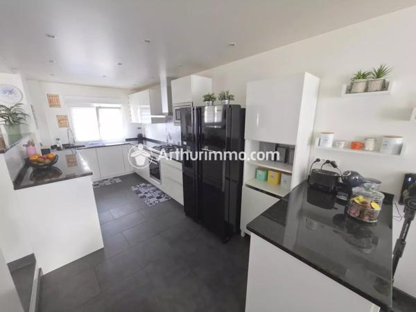 Vente Maison 6 pièces 140 m2 à Nandy