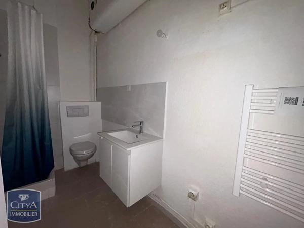 Appartement à louer 3 pièces 68.77m² Carpentras (84200)