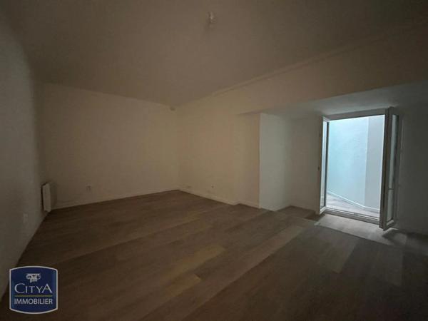 Appartement à louer 3 pièces 68.77m² Carpentras (84200)