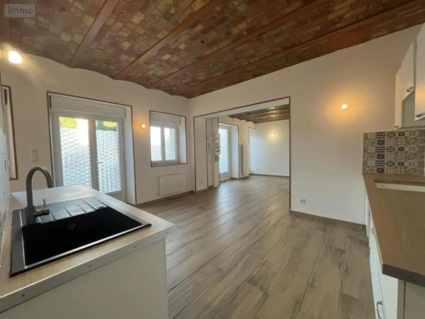 Location - Appartement Berru 51420 3 pièces 73 m 2 1735 m 2