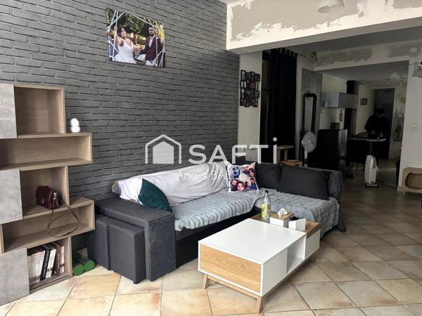 Maison spacieuse au cœur du village