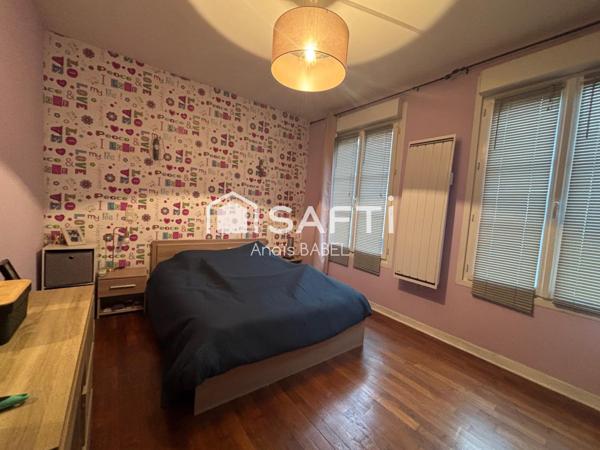 Maison spacieuse au cœur du village