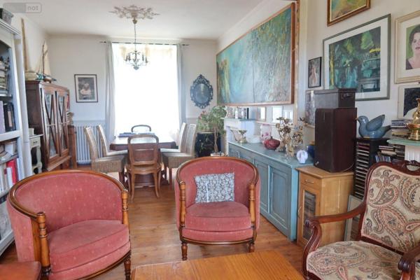 Maison à vendre à Landivisiau dans le Finistère (29400), ref : 4102