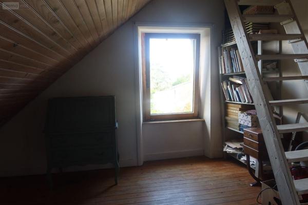 Maison à vendre à Landivisiau dans le Finistère (29400), ref : 4102