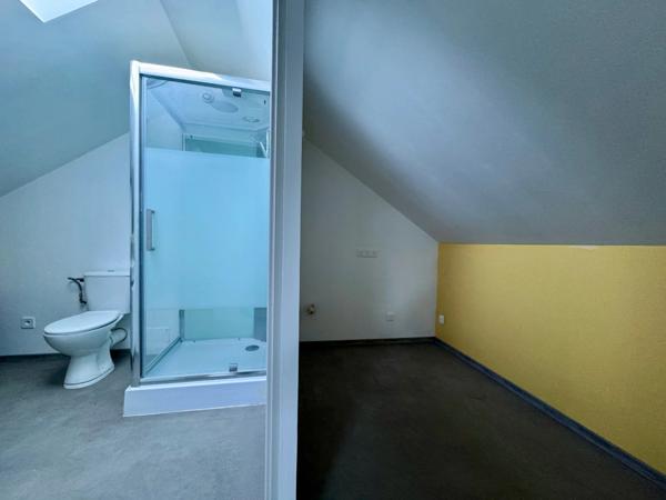 Maison à vendre maison de plain-pied + studio