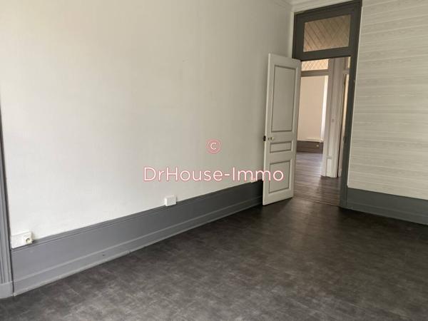 Bureau à louer 4 pièces de 84 m²