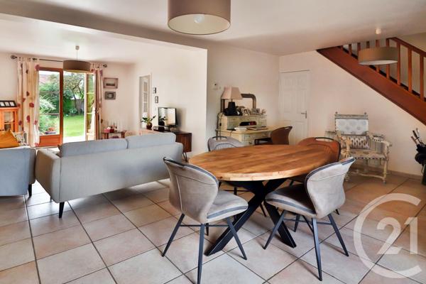Maison à vendre  4 pièces - 105 m2 ETRECHY - 91