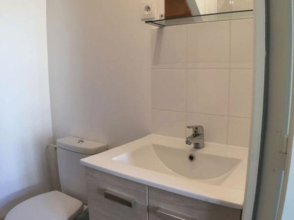 Studio T1 F1 14.6 m² à Chartres 6 RUE MENDES FRANCE 28000 à louer