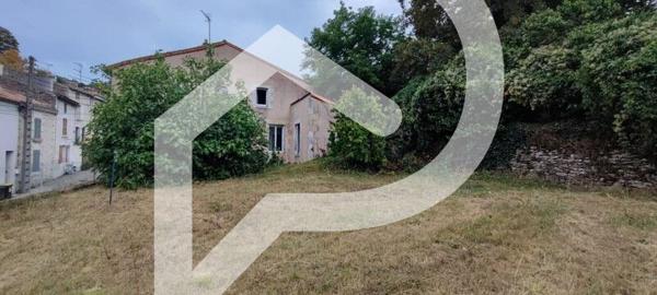 APPARTEMENT T3 AVEC JARDIN POITIERS QUARTIER MONTBERNAGE