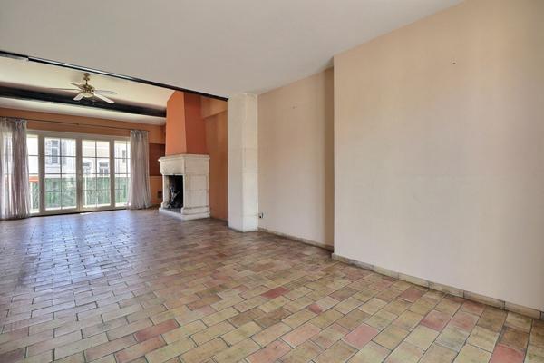 CASTELLANE-13006-APPARTEMENT MARSEILLE 4-5 PIECES-TERRASSES-CAVE-PARKING