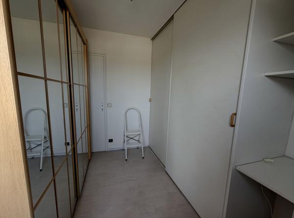 Villeneuve-sur-Lot (47300) Villeneuve sur lot , Appartement T 3 lumineux avec terrasse et garage