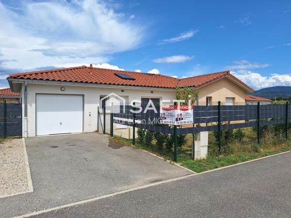 Maison de plain pied avec garage 93 m2 quartier Les Ravinelles