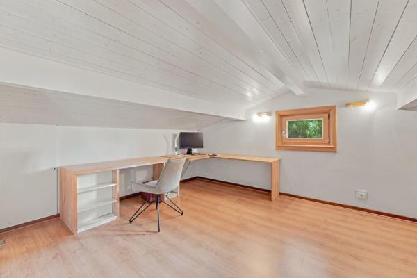 Vente Maison de luxe Chens-sur-Léman 7 Pièces 180 m²