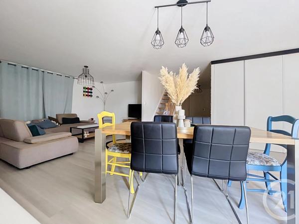 Maison à vendre  6 pièces - 151 m 2   GOLBEY  - 88