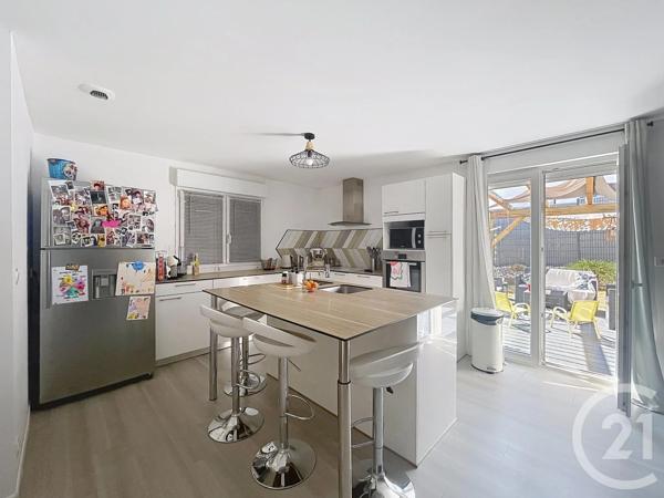 Maison à vendre  6 pièces - 151 m 2   GOLBEY  - 88