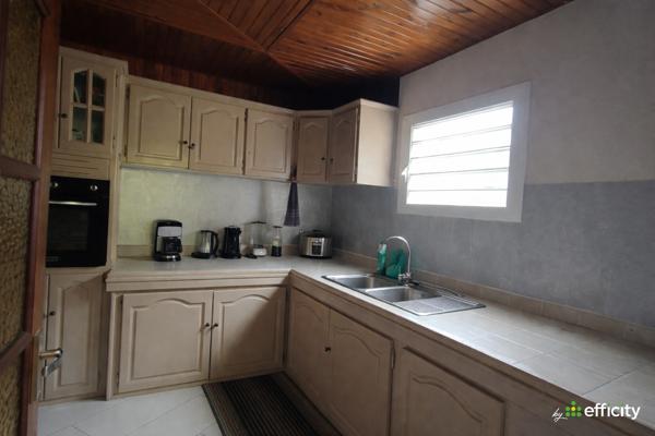 Maison 9 pièces - 196 m² Exclusivité efficity