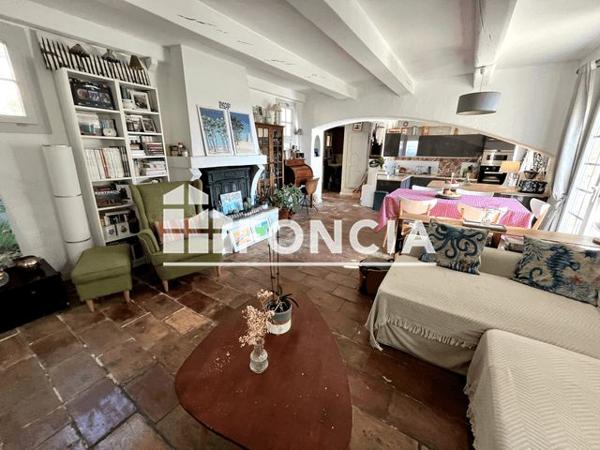 À vendre Maison 4 pièces 107.4 m² - Bormes-les-mimosas 83230
