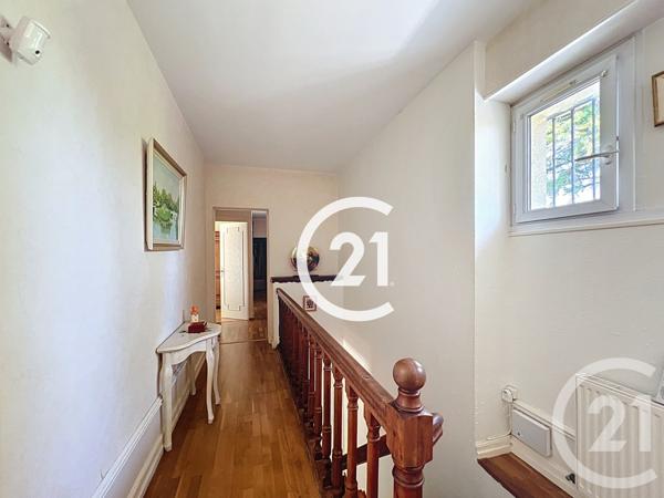 Maison à vendre  5 pièces - 274 m2 JARNAC - 16